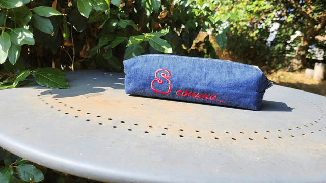 Trousse carrée S_comme
